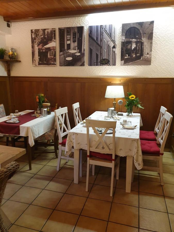 Hotel Zur Schleuse ดาทเทล์น ภายนอก รูปภาพ