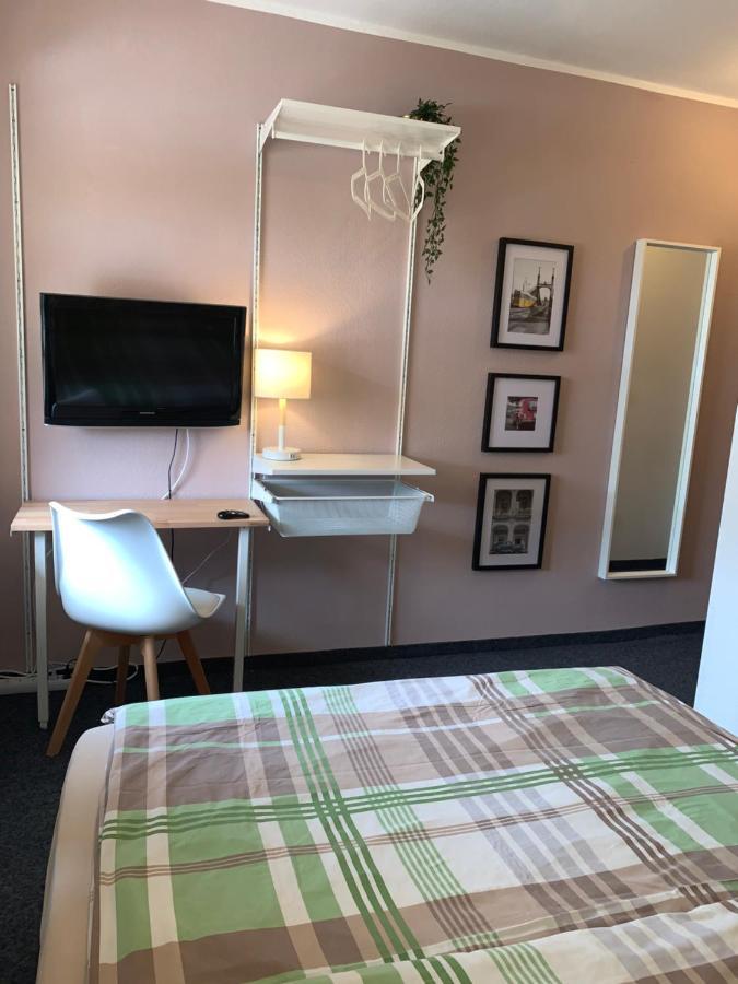 Hotel Zur Schleuse ดาทเทล์น ภายนอก รูปภาพ
