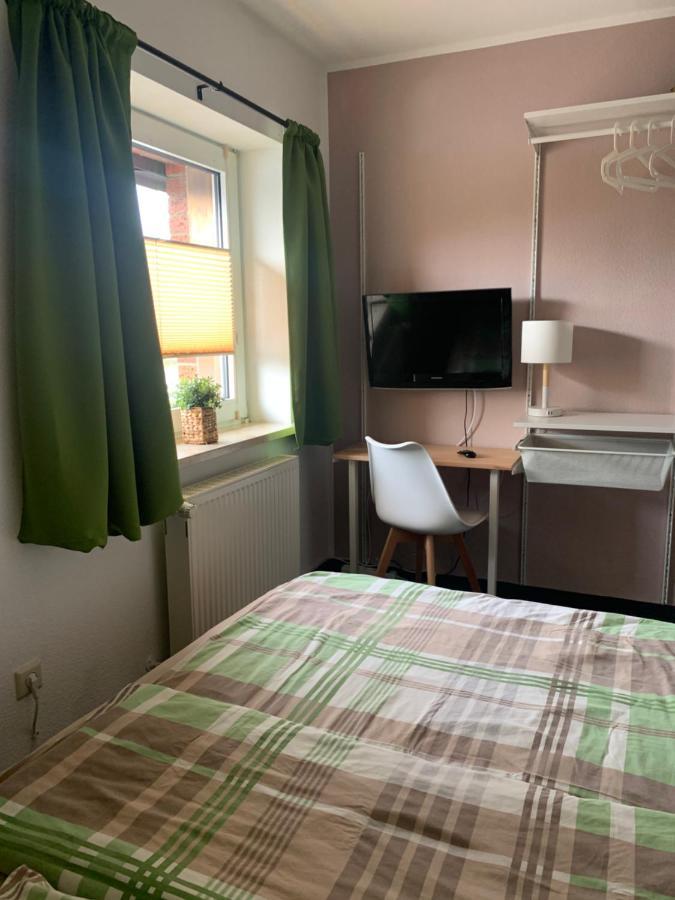 Hotel Zur Schleuse ดาทเทล์น ภายนอก รูปภาพ